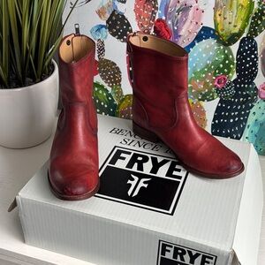 FRYE Boots - Great Color!